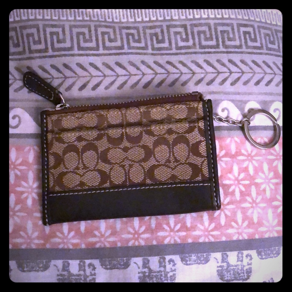 Coach card holder signature print